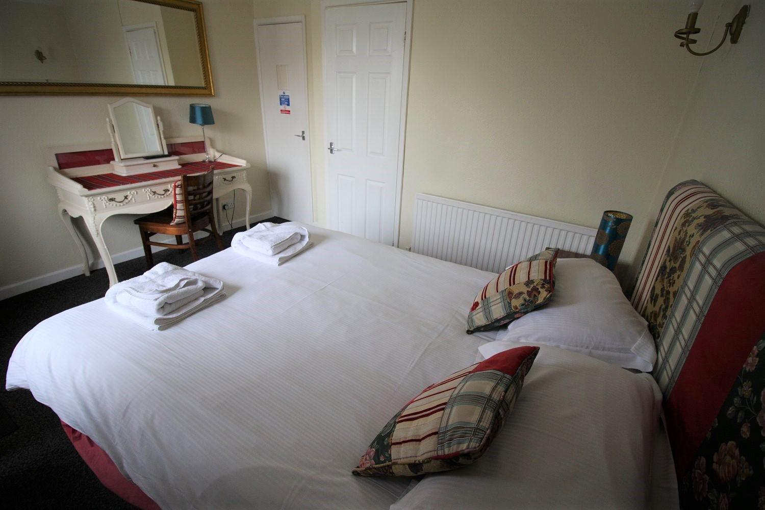 The White Hart Hotel Whitchurch  Стая снимка